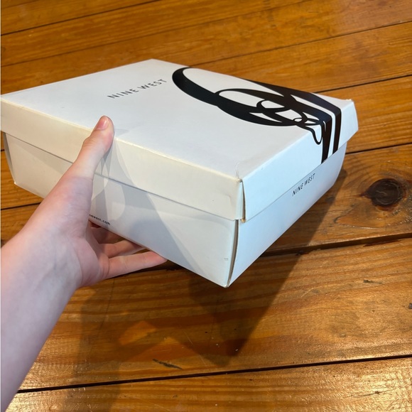 (418) NINE WEST BLACK BOOT HEELS - Picture 13 of 14